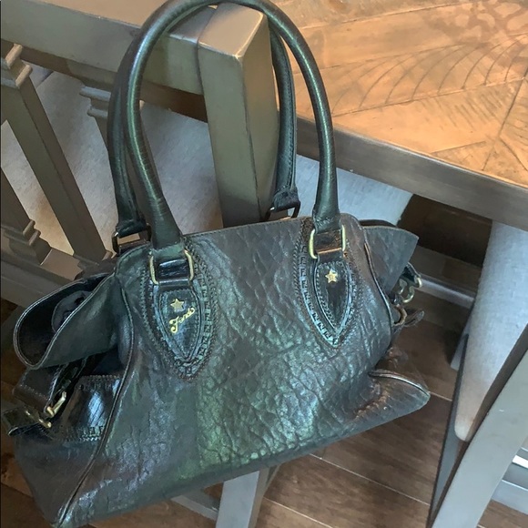 Fendi Handbags - Fendi purse